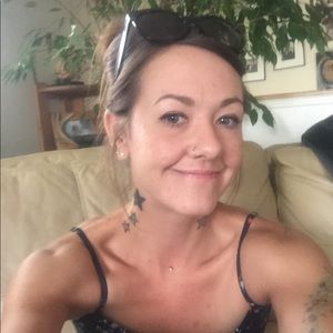 Meet your Posher, Robynne